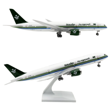 مجسم طائرة الخطوط السعودية B787 لعرض المجموعات 30 سم | 30cm Saudi Arabia Airlines B787 Resin Airplane Model