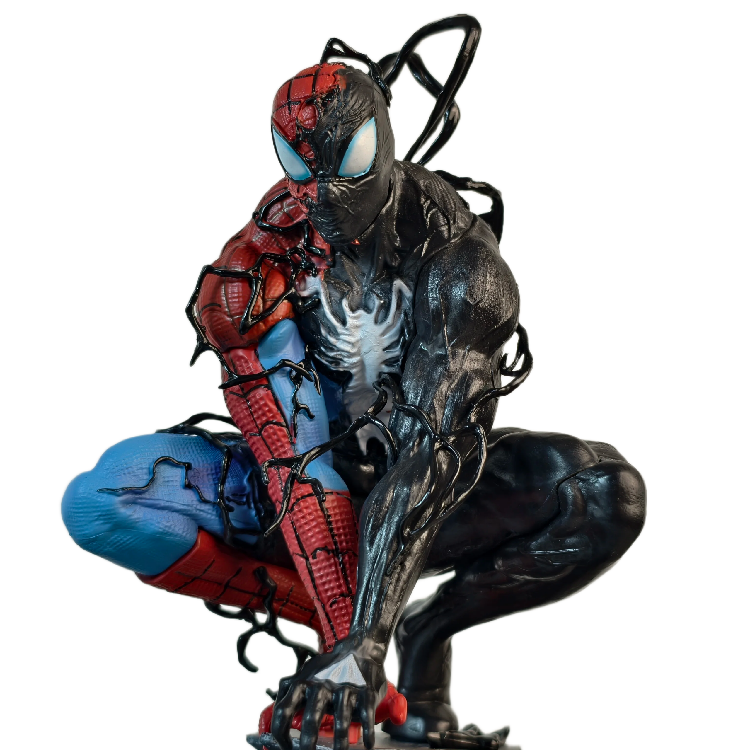 مجسم سبايدرمان وفينوم (تحول السيمبيوت) بطول 37 سم | Spider-Man & Venom Symbiote Transition PVC Action Figure Statue 37cm - الصورة 3
